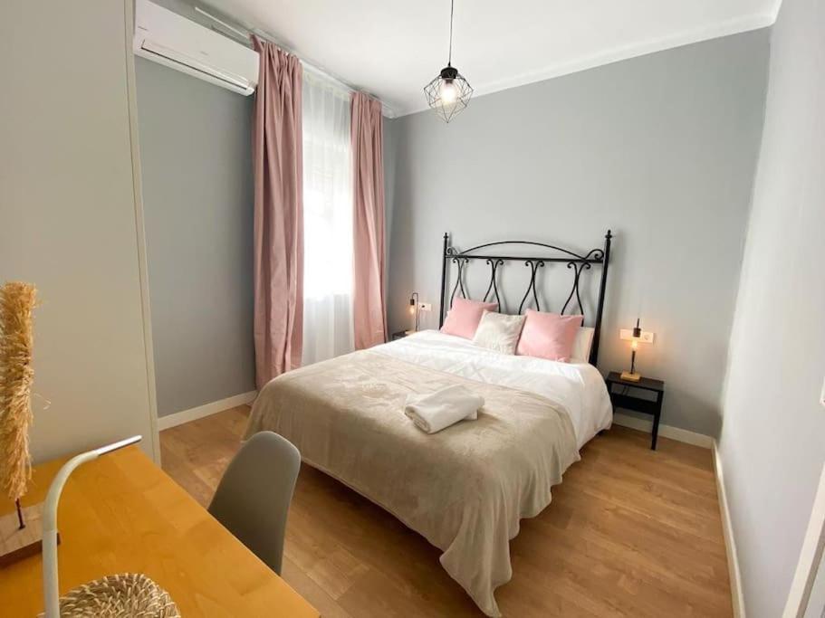 Bright Flat Rosaleda Apartman Málaga Kültér fotó